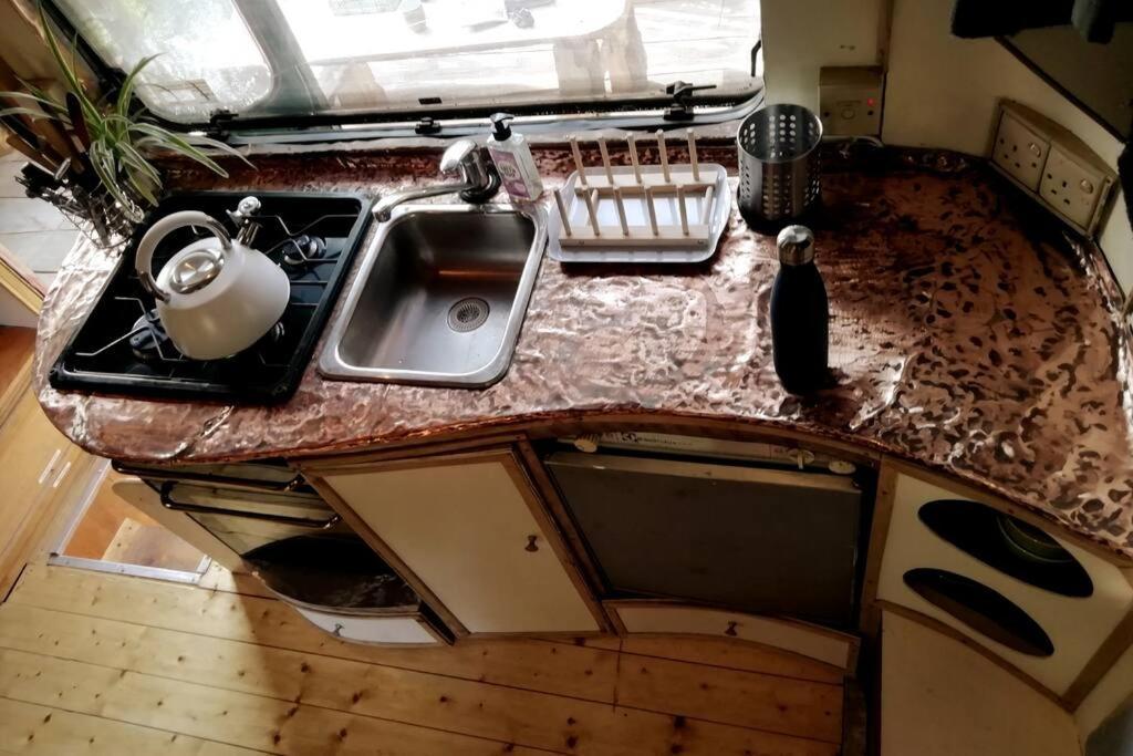 Truck & Pod Creative Nature Retreat. 반트리 외부 사진